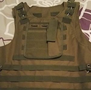 Military tactical plate carrier vest